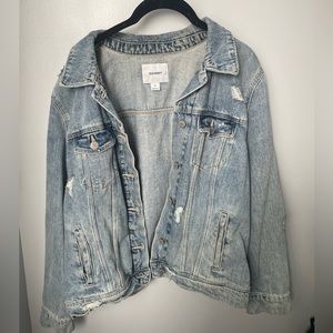 Oversized distressed jean jacket - XL Old Navy